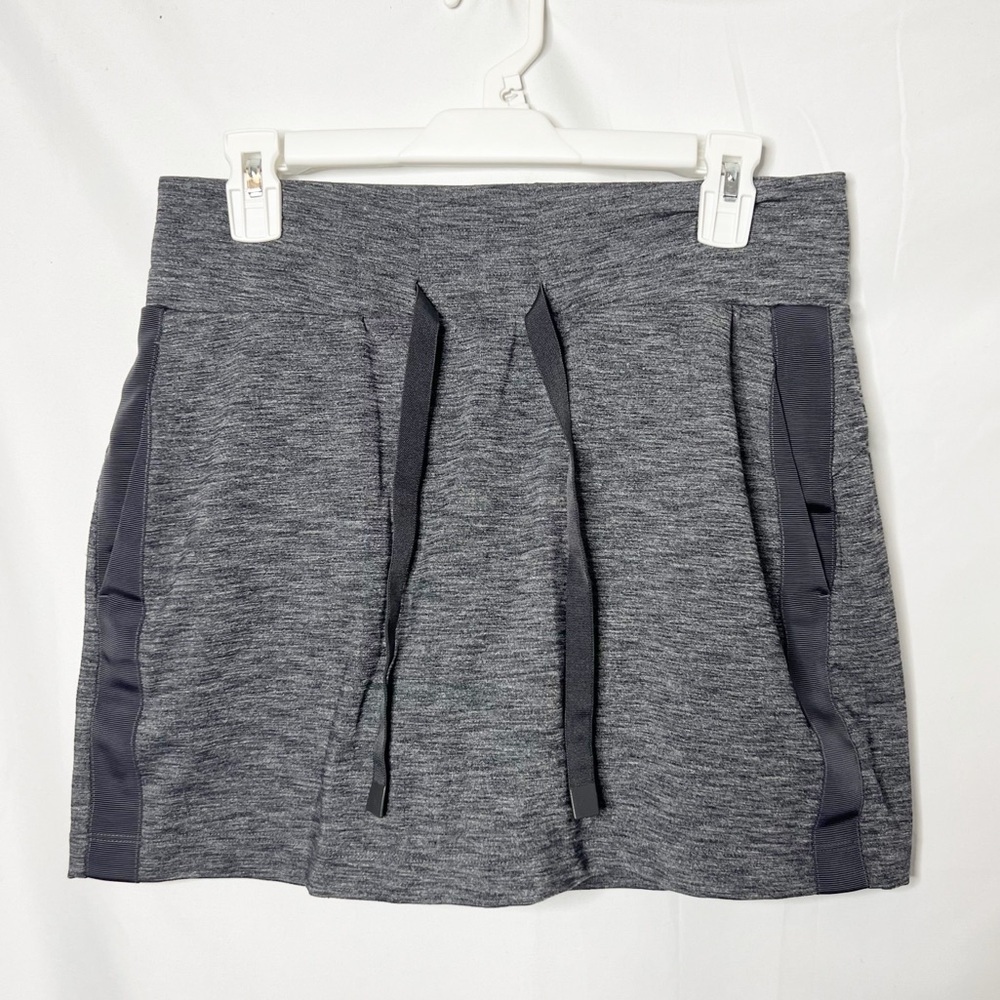 Athleta Grey Side Stripe Drawstring Skirt Size Small